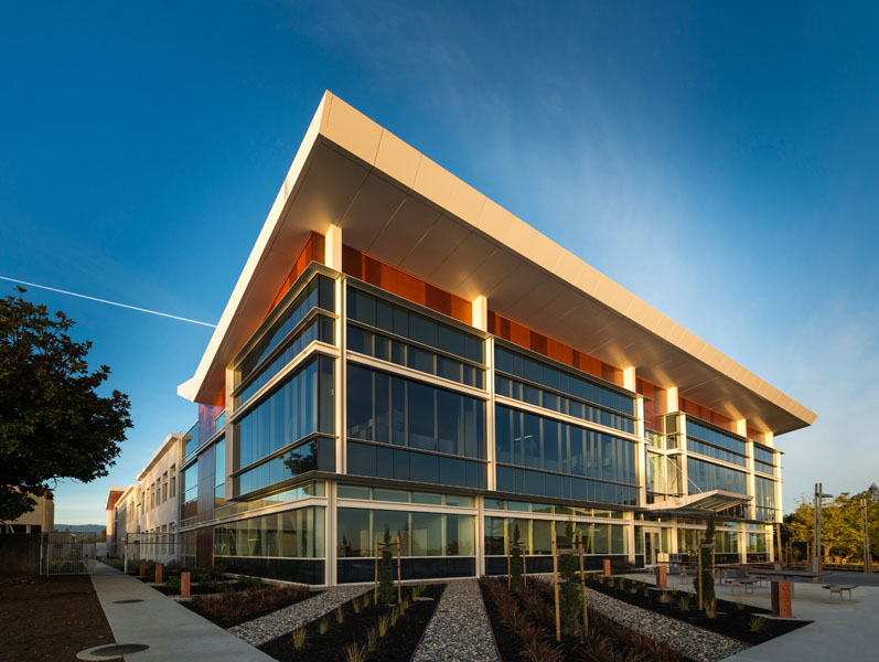 Lockheed/Martin Advanced Thermal Sciences Building project by Howell Electric